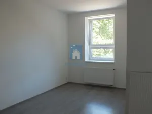 Pronájem bytu 1+kk, Plzeň, Rubešova, 35 m2