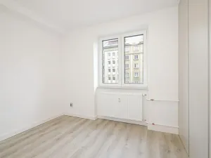 Pronájem bytu 2+kk, Ostrava, Čujkovova, 29 m2
