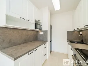 Prodej bytu 2+kk, Praha - Bohnice, Poznaňská, 45 m2