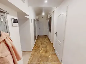 Prodej kanceláře, Praha - Vršovice, Černomořská, 57 m2