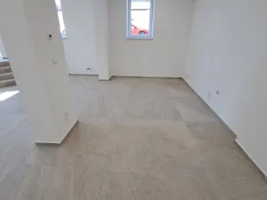 Pronájem obchodního prostoru, Olomouc - Nová Ulice, Mozartova, 66 m2