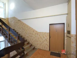 Pronájem bytu 1+1, Jablonec nad Nisou, Podhorská, 52 m2