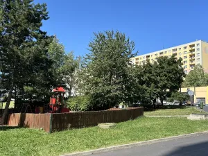 Pronájem bytu 1+1, Ústí nad Labem - Severní Terasa, Šrámkova, 33 m2