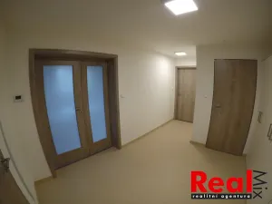 Pronájem bytu 2+kk, Rajhradice, Opatovická, 76 m2