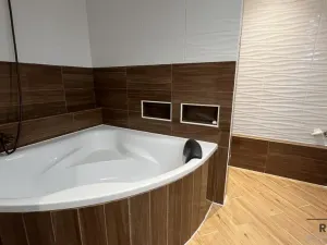 Prodej bytu 4+1, Třinec, Sosnová, 80 m2