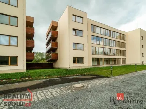 Pronájem bytu 1+kk, Slaný, Lázeňská, 35 m2