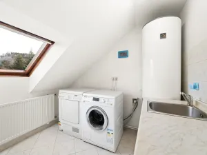 Prodej rodinného domu, Čtyřkoly, 180 m2