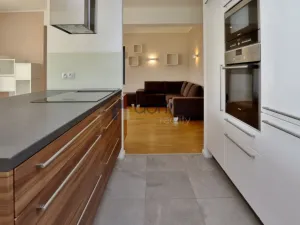 Pronájem bytu 4+kk, Praha, Ke Stírce, 99 m2