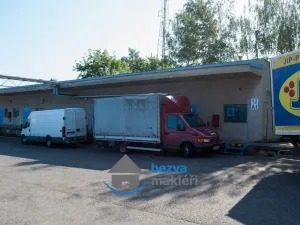 Pronájem skladu, Skuteč, Husova, 63 m2