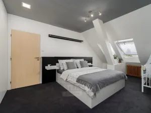 Prodej bytu 4+1, České Budějovice - České Budějovice 5, tř. Čsl. legií, 145 m2