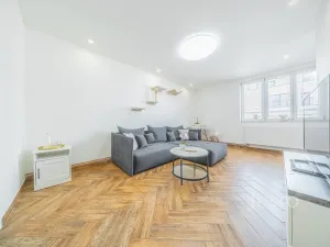 Prodej bytu 3+1, Praha - Žižkov, Biskupcova, 88 m2