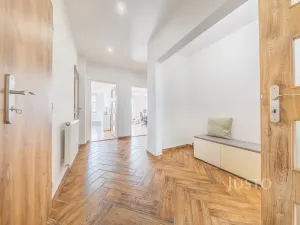 Prodej bytu 3+1, Praha - Žižkov, Biskupcova, 88 m2