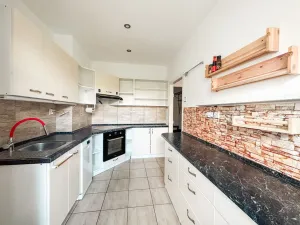 Pronájem bytu 2+1, Praha - Vršovice, Bajkalská, 47 m2