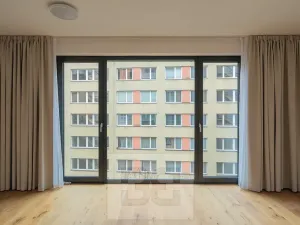 Pronájem bytu 1+kk, Praha - Košíře, Starokošířská, 43 m2