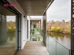 Pronájem bytu 2+kk, Praha - Libeň, Smrčkova, 68 m2