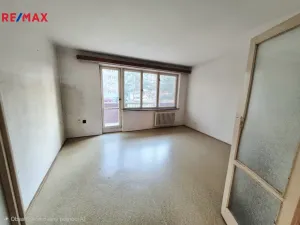 Prodej bytu 2+1, Praha, Hrusická, 46 m2