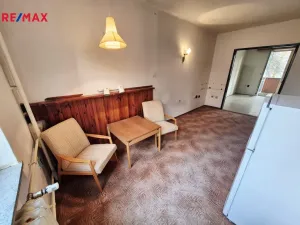 Prodej bytu 2+1, Praha, Hrusická, 46 m2