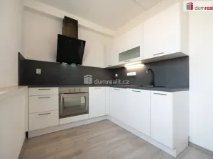 Prodej bytu 3+1, České Budějovice - České Budějovice 2, Prachatická, 85 m2