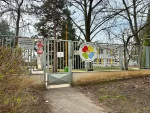 Pronájem bytu 3+1, Praha - Troja, Krynická, 72 m2