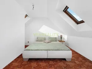 Prodej rodinného domu, Rašov, 151 m2