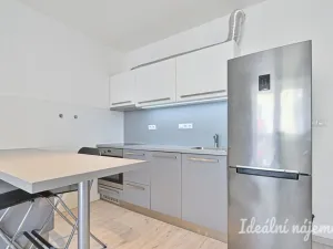 Pronájem bytu 2+kk, Brno, Listnatá, 47 m2