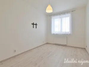 Pronájem bytu 2+kk, Brno, Listnatá, 47 m2