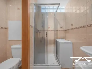 Prodej bytu 1+kk, Praha - Modřany, Nikoly Vapcarova, 32 m2