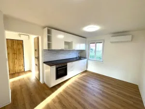 Pronájem bytu 2+1, Klášterec nad Ohří - Miřetice u Klášterce nad Ohří, Švermova, 66 m2