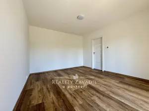 Prodej bytu 2+1, Paskov, Bělská, 61 m2