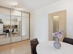 Pronájem bytu 2+kk, Praha - Libeň, Nad Rokoskou, 47 m2