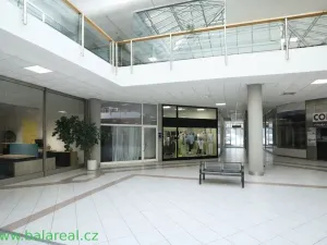 Pronájem obchodního prostoru, Brno - Zábrdovice, Příkop, 35 m2