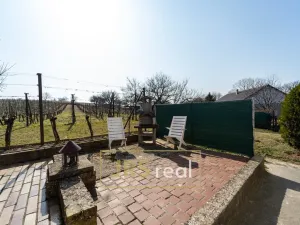 Prodej rodinného domu, Valtice - Úvaly, 101 m2