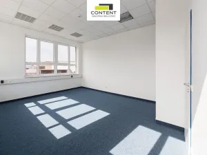 Pronájem výrobních prostor, Ostředek, 20570 m2