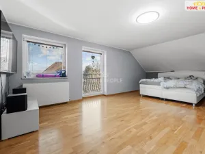 Prodej rodinného domu, Praha - Točná, Na Stráňkách, 395 m2