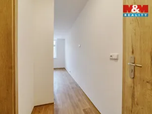 Pronájem bytu 1+kk, Mariánské Lázně, Hlavní třída, 20 m2