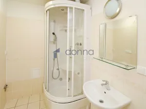 Pronájem bytu 4+1, Praha, Blanická, 140 m2