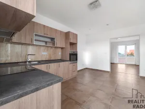 Pronájem bytu 2+kk, Pardubice - Zelené Předměstí, V Ráji, 59 m2