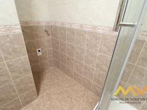 Pronájem bytu 2+kk, Hradec Králové - Nový Hradec Králové, Mrštíkova, 64 m2