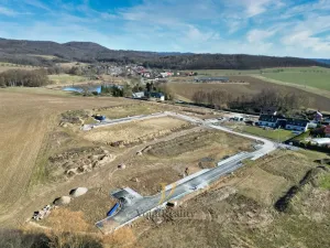 Prodej pozemku pro bydlení, Komárov, 735 m2