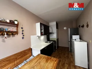 Pronájem bytu 2+1, Chlumec, Alejní, 53 m2