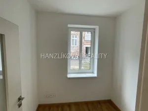 Pronájem bytu 2+kk, České Budějovice - České Budějovice 3, Nová, 37 m2
