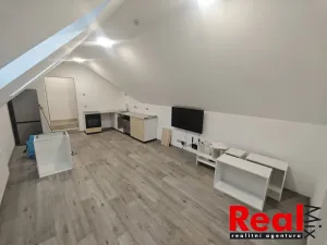 Pronájem bytu 4+kk, Krumvíř, 97 m2