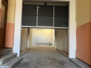 Prodej bytu 4+1, Karlovy Vary - Rybáře, nám. 17. listopadu, 105 m2