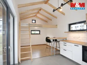 Pronájem chaty, Praha, Za Rokytkou, 35 m2