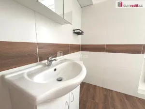 Pronájem bytu 1+1, Ústí nad Labem - Bukov, Kosmonautů, 36 m2