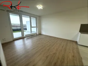 Pronájem bytu 2+kk, Praha, Stočesova, 91 m2