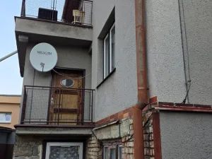 Prodej obchodního prostoru, Staré Město, Na Baštici, 240 m2