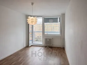 Prodej bytu 2+kk, Praha - Horní Měcholupy, Milánská, 49 m2