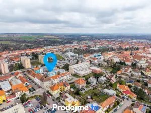 Prodej bytu 3+1, Znojmo, náměstí Svobody, 95 m2