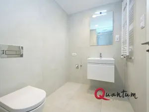 Pronájem bytu 2+kk, Praha - Vysočany, Poděbradská, 50 m2